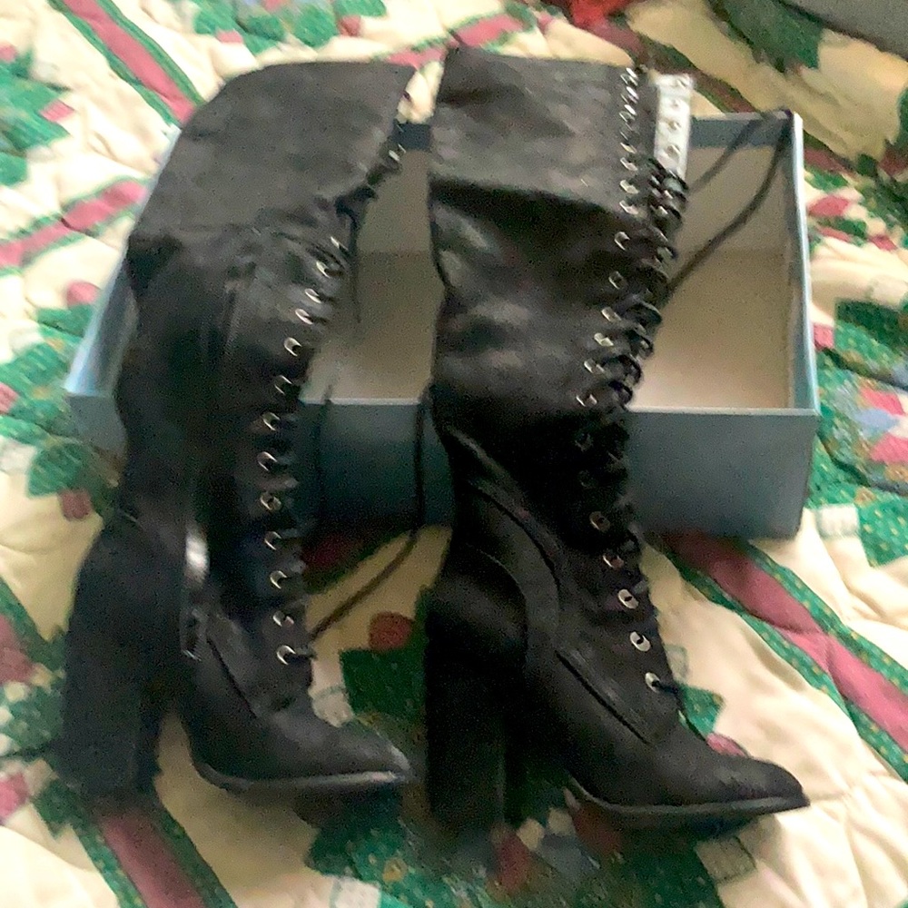 Carlos Santana Rochelle Black lace up high boots